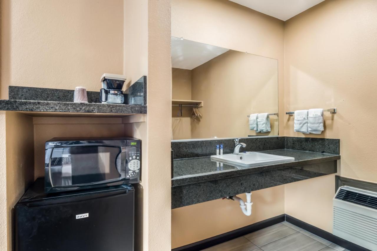 Americas Best Value Inn - Ukiah Kültér fotó