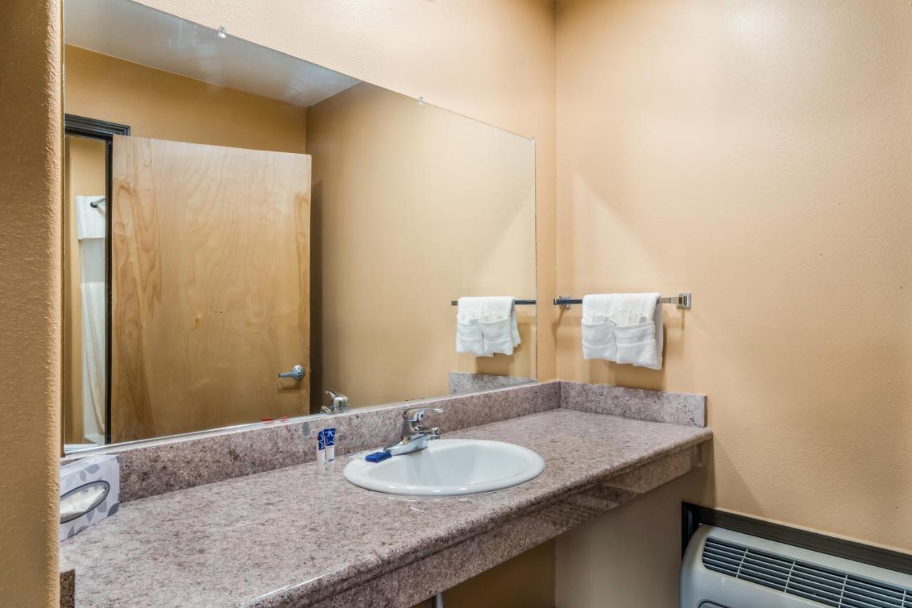 Americas Best Value Inn - Ukiah Kültér fotó